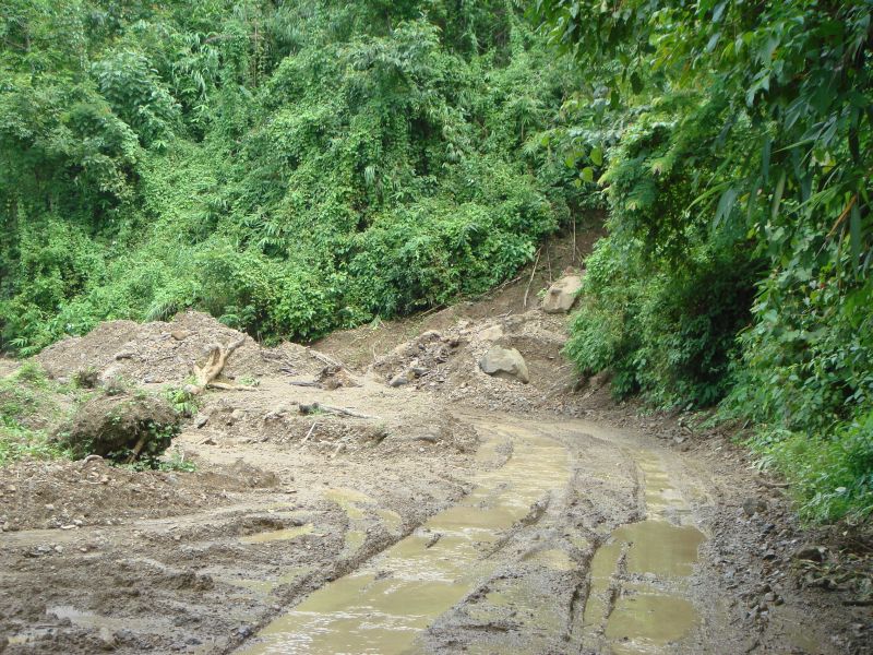 lunglei-landslide-2.jpg